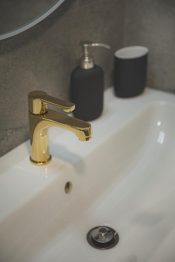 Acogedor Apartamento En Triana Sevilla Bagian luar foto