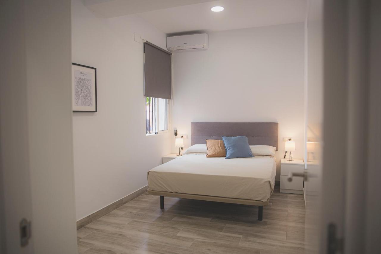 Acogedor Apartamento En Triana Sevilla Bagian luar foto